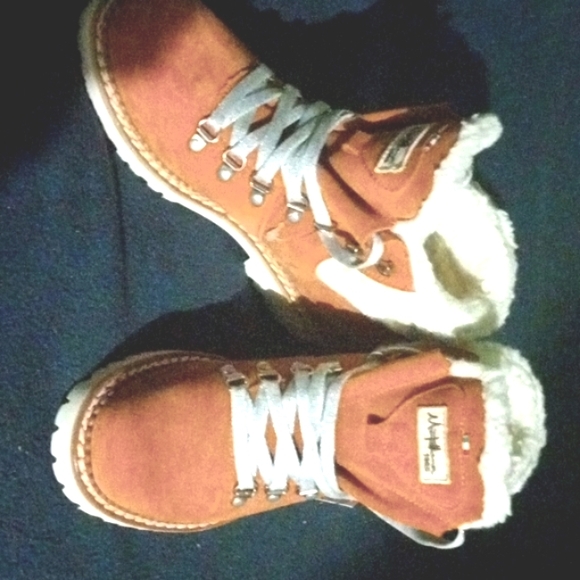 - Montelliana Boot - Picture 2 of 8